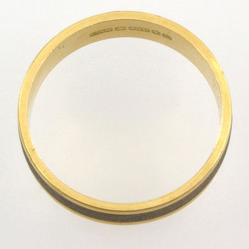18ct gold 2 tone 3.9g Wedding Ring size O½